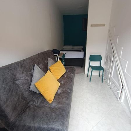 Confortable Habitacion En Apartamento Amoblado Хардин Екстериор снимка
